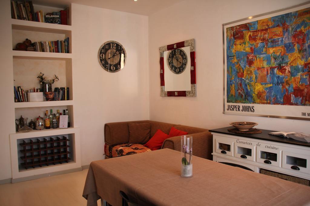 Suite In Town Милано Стая снимка